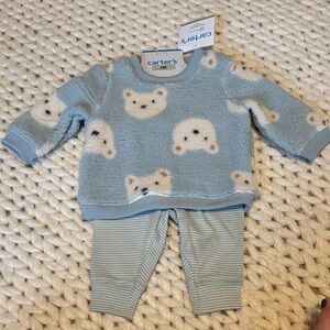 Carter’s Bear Fleece Set